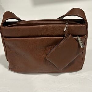 Stone Mountain Pebble Leather Handbag w/ Coin Purse, Gramercy Line Classic Brown
